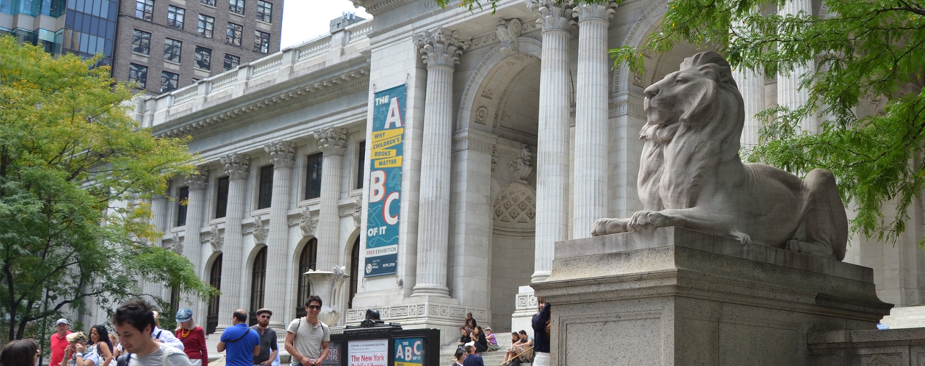 Lion statue at New York Public Library in Bryant Park